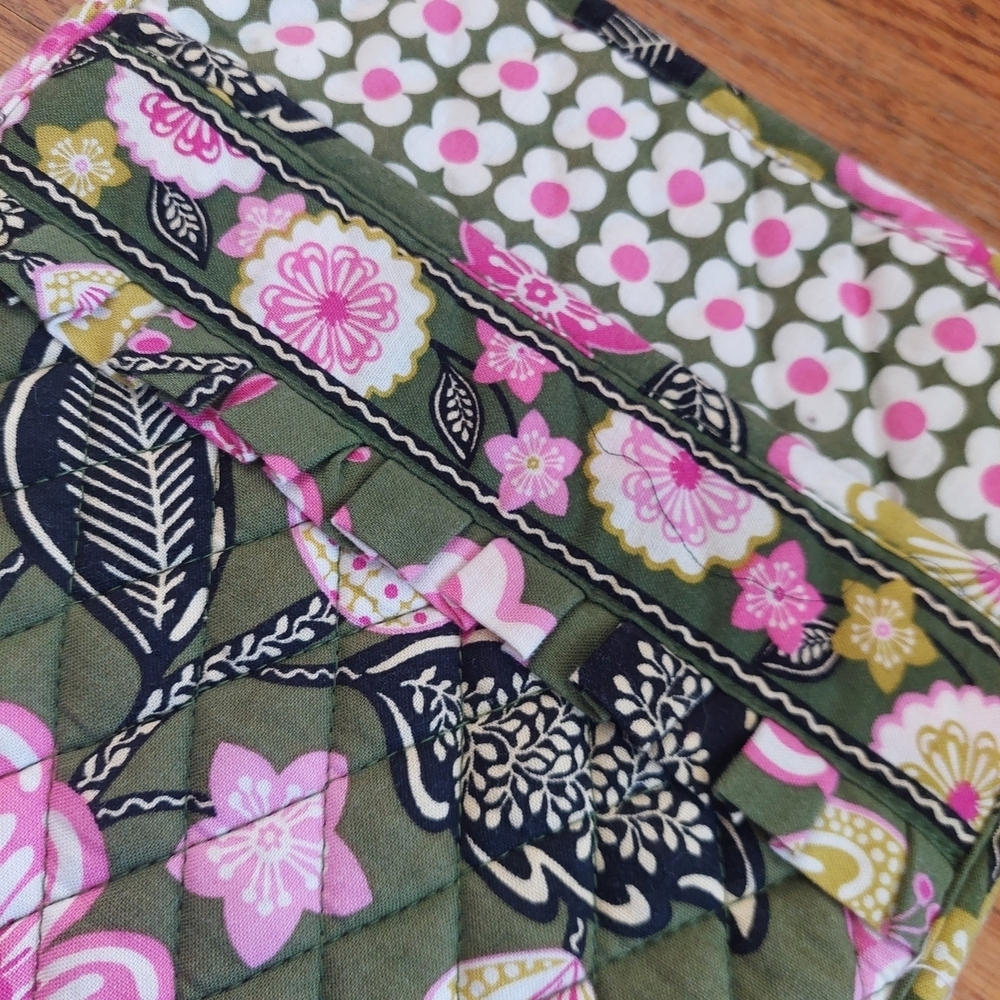 Vera BRADLEY Quilted Oven Mitt and Pot Holder Set ( Bag D) - Picture 3 of 6